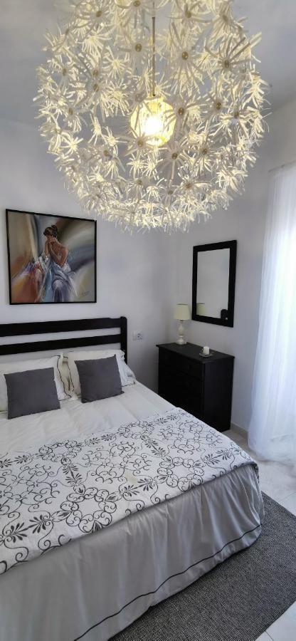 Villa Carneira โปบราโดคารามิงยาล ภายนอก รูปภาพ
